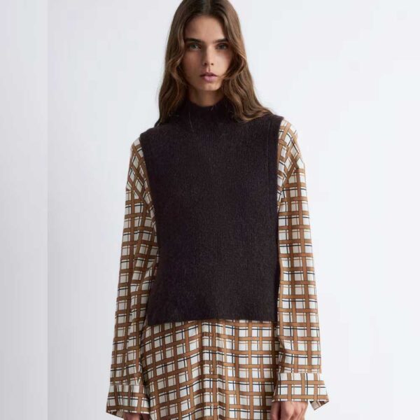 Wool Bib Collar Dark Brown