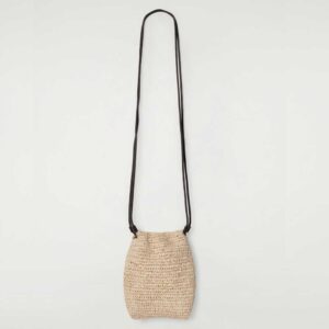 DRAWSTRING PHONE POUCH – STRAW Beige