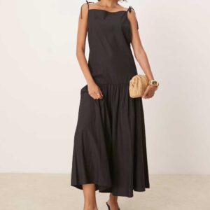 Ghospell bow shoulders midaxi dress in black