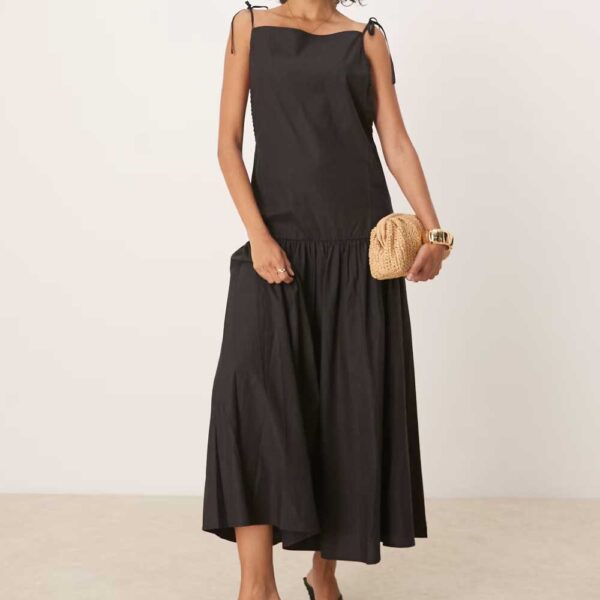 Ghospell bow shoulders midaxi dress in black