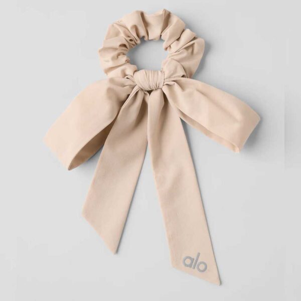 Love Knots Tie Scrunchie Macadamia
