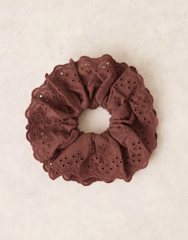 DesignB London eyelet scrunchie in chocolate brown