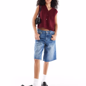 ASOS DESIGN boxy structured vest in plum