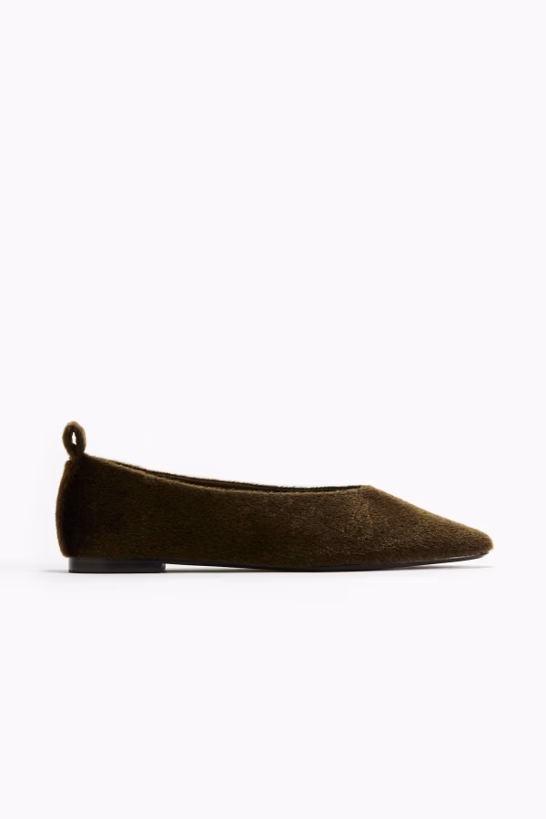 Pointed Flats