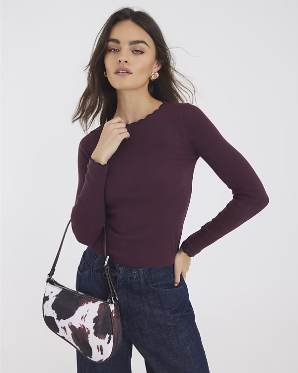 Red Long Sleeve Scallop Trim Top