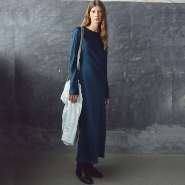 Long satin dress Navy