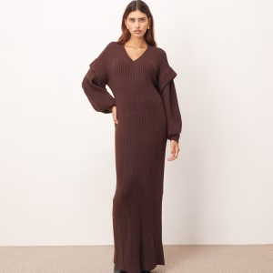 ARRANGE rib knit v neck maxi dress with shoulder detailing in chocolate