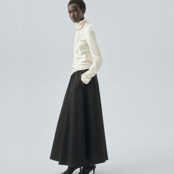 Long flared skirt Black