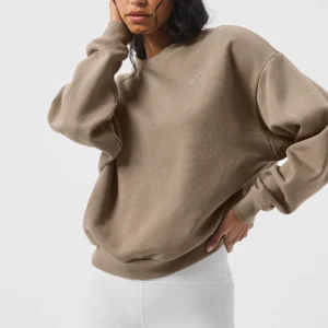 Accolade Crew Neck Pullover