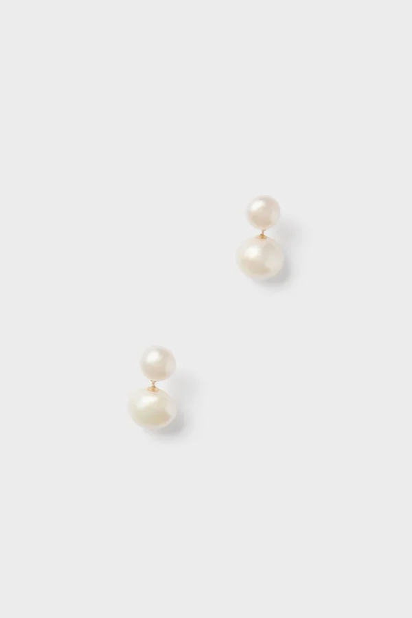 Eliou White Freshwater Pearl Sandra Earrings