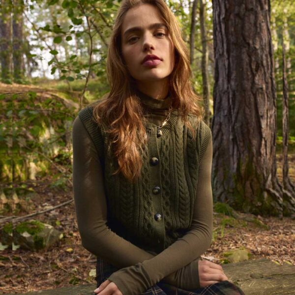 Cable-Knit Vest Dark khaki green