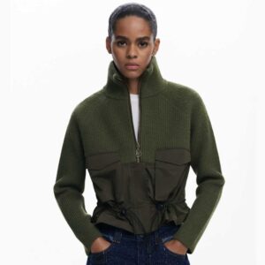 Zipper sweater with pockets
