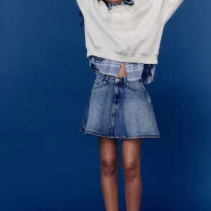 Sweatshirt with Motif