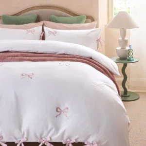 White/Pink Bow Embroidered Duvet Cover and Pillowcase Set