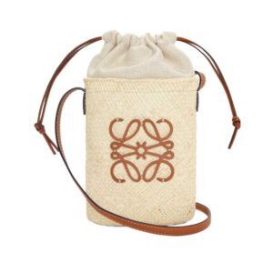 Loewe Square pocket in iraca palm and calfskin