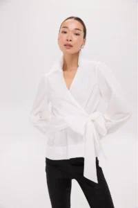 Tuckernuck White Tie Front Bow Bea Blouse
