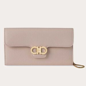 Gancini wallet with shoulder strap Ballet pink