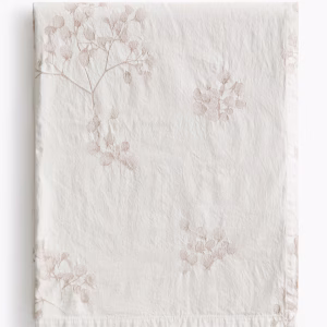 Jacquard-Weave Sateen Tablecloth