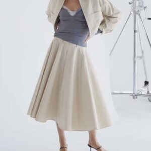 Flared midi-skirt Ecru