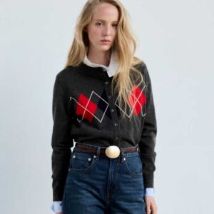 Rhombus cardigan with buttons