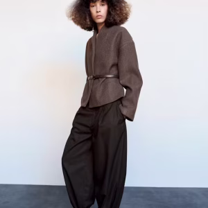 Jacket with stand-up collar and belt
