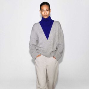 LAYERED MOCK-NECK MERINO WOOL SWEATER Gray / Cobalt
