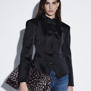 ASOS DESIGN Tailored strong shoulder satin blazer in black