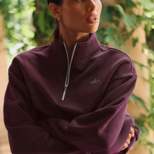 Accolade 1/4 Zip Pullover