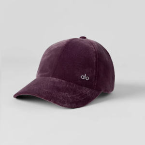 Velvet Off-Duty Cap Rich Bordeaux